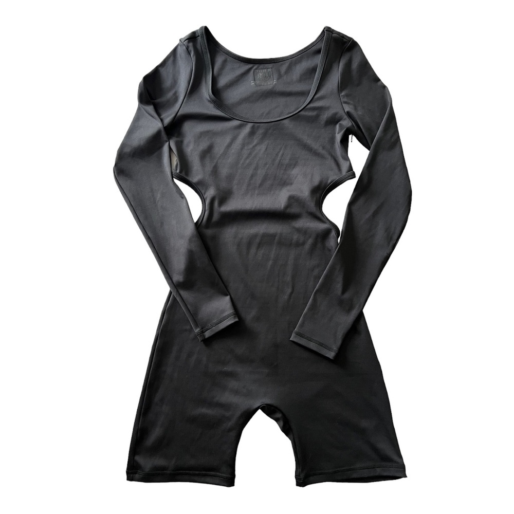 Frankies Bikinis Active Felix Long Sleeve Bodysuit Black M - Picture 2 of 5